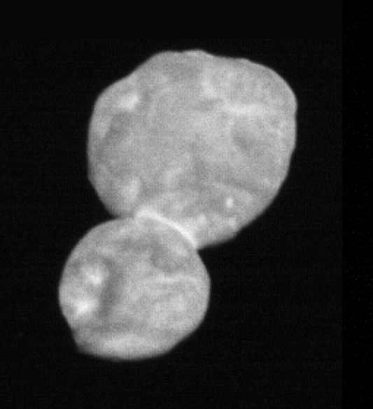 Ultima Thule iš maždaug 27 tūkstančių kilometrų atstumo. Šaltinis: JPL/NASA